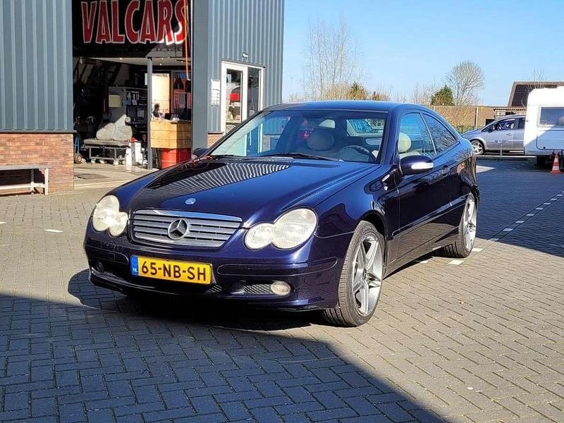 Blauw Gebruikt 2003 Mercedes C200 Coupé | € 2.250 (Goede deal) - Afbeelding 1/4