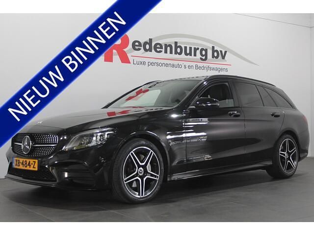 Zwart Gebruikt 2018 Mercedes C180 Business Stationwagen | € 23.945 (Duur) - Afbeelding 1/4