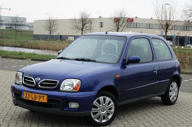 Blauw Occasion 2002 Nissan Micra Hatchback | € 1.499 (Eerlijke prijs) - Afbeelding 1/4