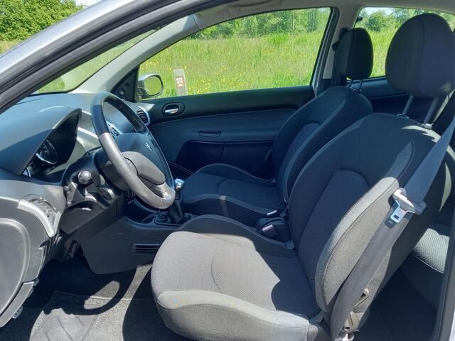 Occasion Peugeot 206+ 75 PK (55 kW) 2011 Grijs Hatchback