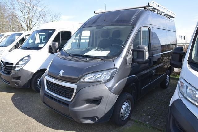 Zwart Gebruikt 2019 Peugeot Boxer Premium Van | € 21.450 - Afbeelding 1/4