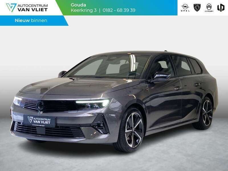 Moonstone grey Gebruikt 2024 Opel Astra Stationwagen | € 29.490 (Super prijs) - Afbeelding 1/4
