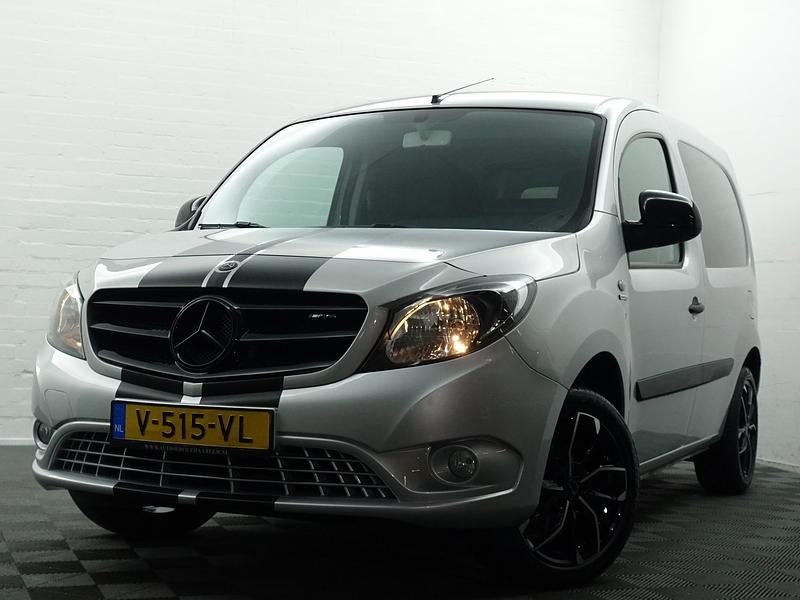 Occasion Mercedes Citan 109 AMG 90 PK (66 kW) 2019 Grijs Van