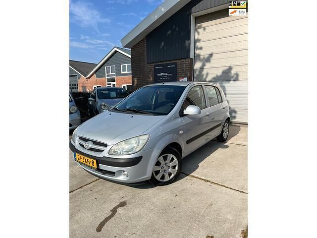 Grijs Gebruikt 2009 Hyundai Getz Active Hatchback | € 1.699 (Goede deal) - Afbeelding 1/4