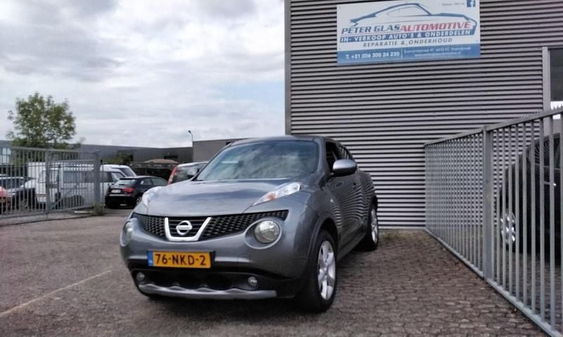 Grijs (metallic) Gebruikt 2010 Nissan Juke Acenta SUV | € 6.250 (Eerlijke prijs) - Afbeelding 1/4