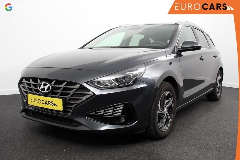 Grijs Gebruikt 2022 Hyundai i30 Essential Stationwagen | € 17.490 (Eerlijke prijs) - Afbeelding 1/4