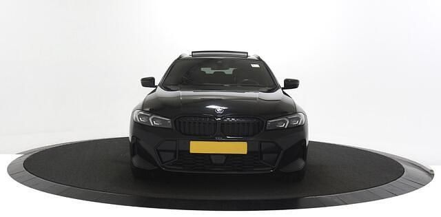 Occasion BMW 330 M Sport 184 PK (135 kW) 2023 Zwart Stationwagen