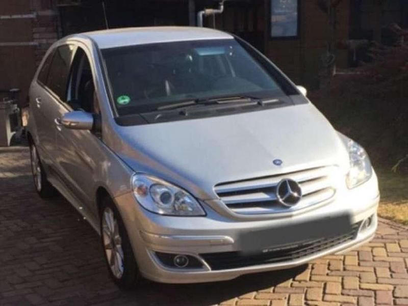 Zilver Occasion 2007 Mercedes B170 MPV | € 2.750 (Goede deal) - Afbeelding 1/4