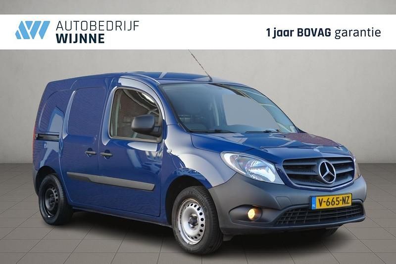 Blauw Occasion 2018 Mercedes Citan 108 Van | € 7.950 (Eerlijke prijs) - Afbeelding 1/3