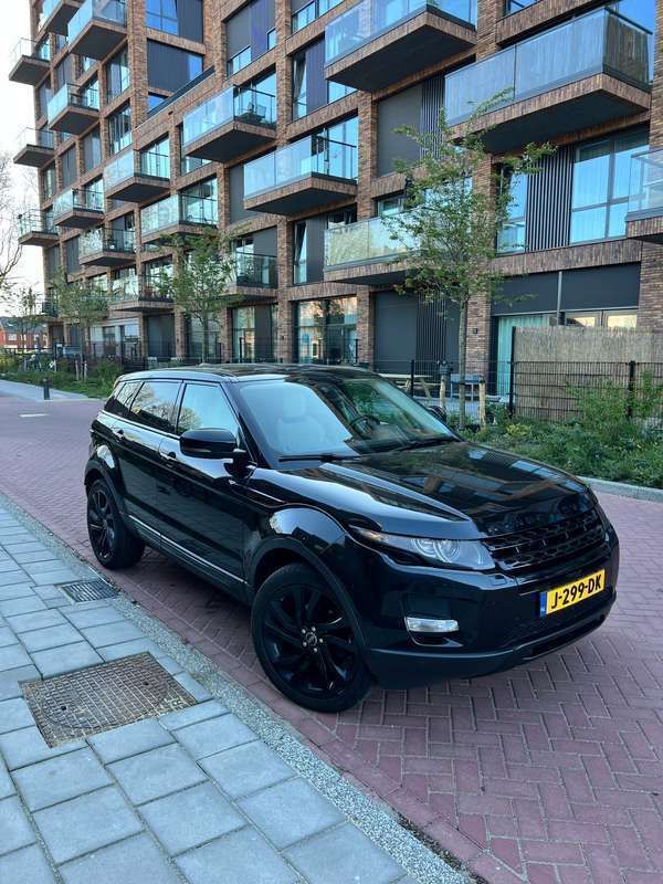 Zwart Gebruikt 2012 Land Rover Range Rover evoque Prestige SUV | € 12.000 (Eerlijke prijs) - Afbeelding 1/4