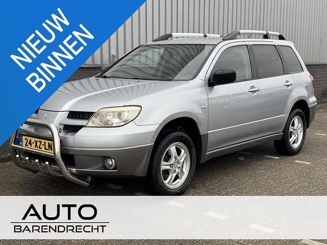 Grijs Gebruikt 2007 Mitsubishi Outlander Invite+ SUV | € 3.495 (Eerlijke prijs) - Afbeelding 1/4