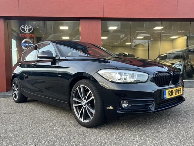 Occasion BMW 116 Executive 109 PK (80 kW) 2018 Zwart Hatchback