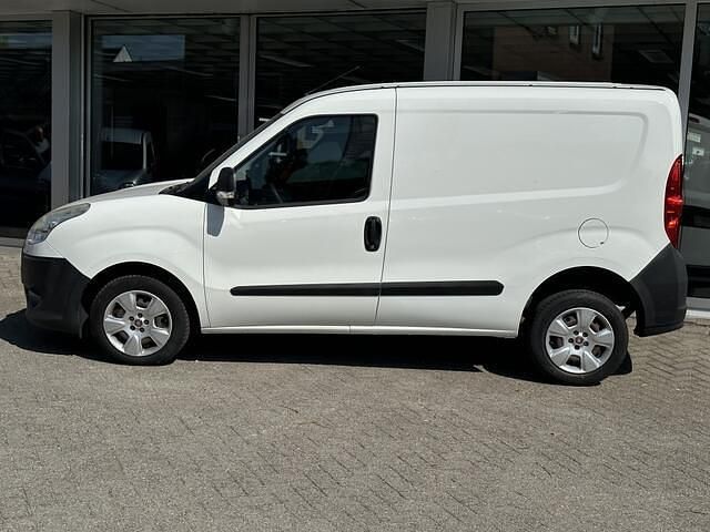 Occasion Fiat Doblò 90 PK (66 kW) 2012 Wit MPV