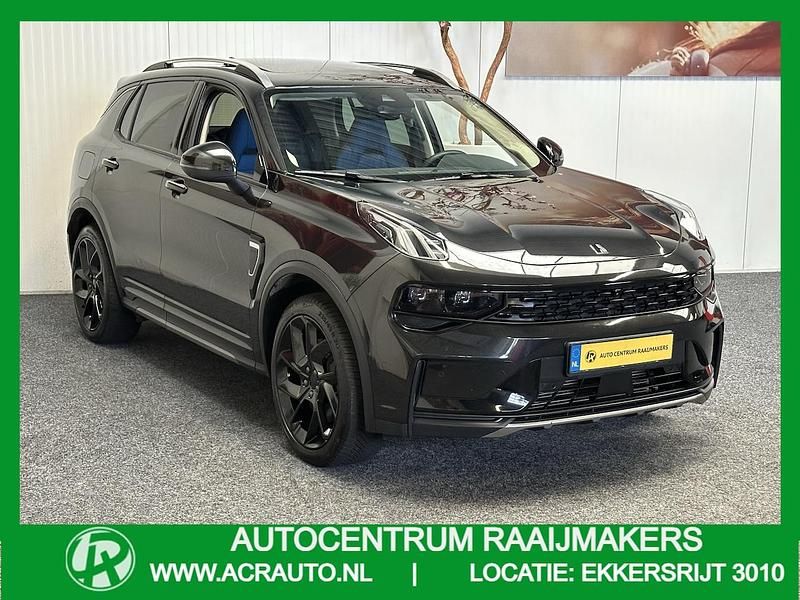 Zwart Gebruikt 2023 Lynk & Co 01 SUV | € 26.740 (Eerlijke prijs) - Afbeelding 1/4