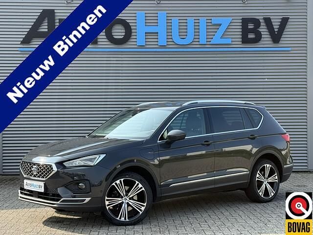 Grijs Gebruikt 2023 Seat Tarraco Xperience SUV | € 35.990 - Afbeelding 1/4