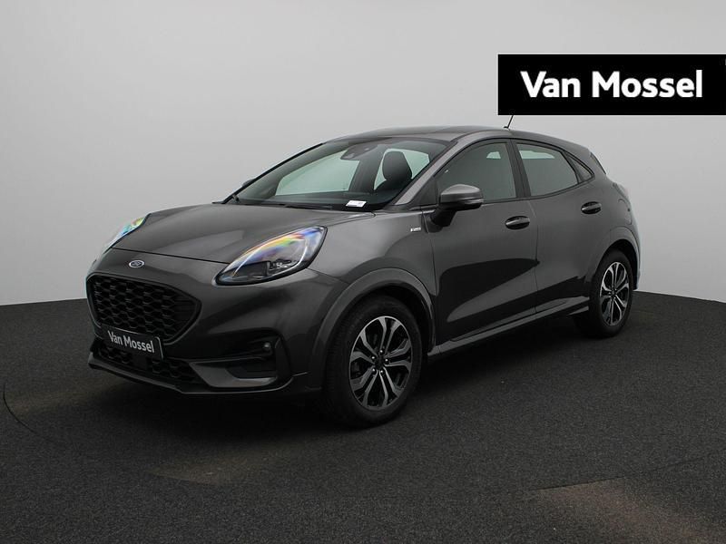 Grijs Gebruikt 2023 Ford Puma ST-Line SUV | € 23.845 (Eerlijke prijs) - Afbeelding 1/4