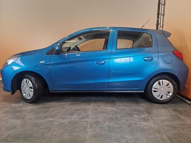 Occasion Mitsubishi Space Star 71 PK (52 kW) 2023 Blauw (metallic) Hatchback