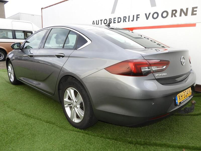 Occasion Opel Insignia Business 2019 Grijs Hatchback