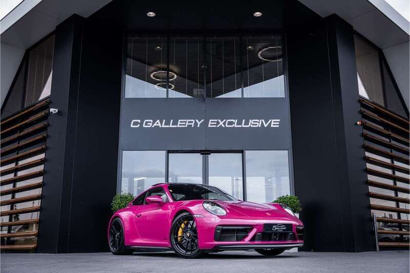 Paars, metallic lak Gebruikt 2023 Porsche 911 Carrera GTS Sport Coupé | € 189.995 (Eerlijke prijs) - Afbeelding 1/4