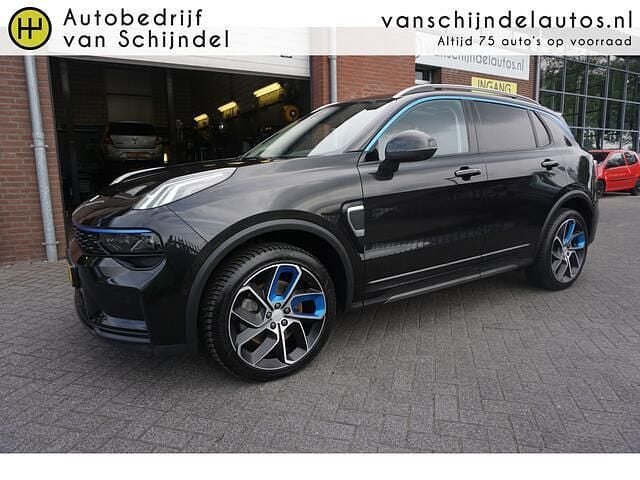 Zwart Gebruikt 2022 Lynk & Co 01 SUV | € 23.945 (Goede deal) - Afbeelding 1/4