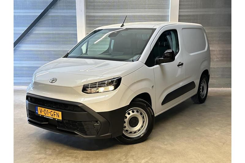 Gebruikt 2024 Toyota Proace City Van | € 25.646 (Goede deal) - Afbeelding 1/1