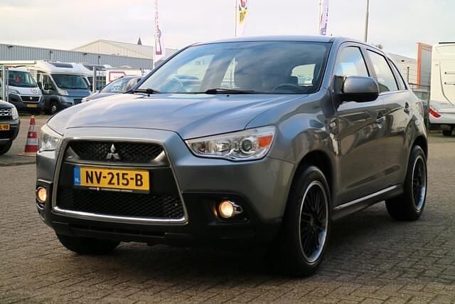 Grijs Gebruikt 2011 Mitsubishi ASX SUV | € 8.850 (Eerlijke prijs) - Afbeelding 1/4