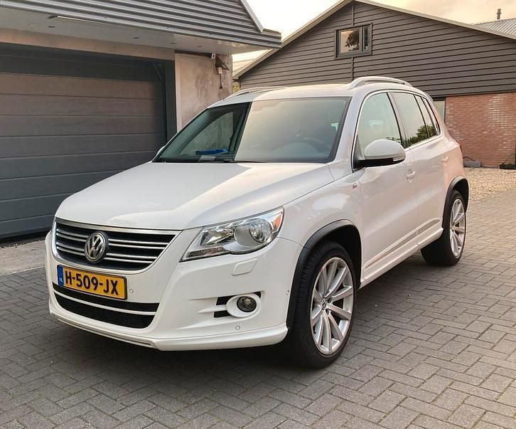 Occasion 2009 VW Tiguan R-line SUV | € 8.000 (Goede deal) - Afbeelding 1/4