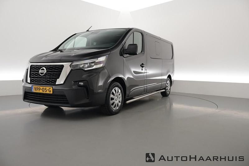 Zwart Gebruikt 2022 Nissan Primastar N-Connecta MPV | € 23.950 (Duur) - Afbeelding 1/3