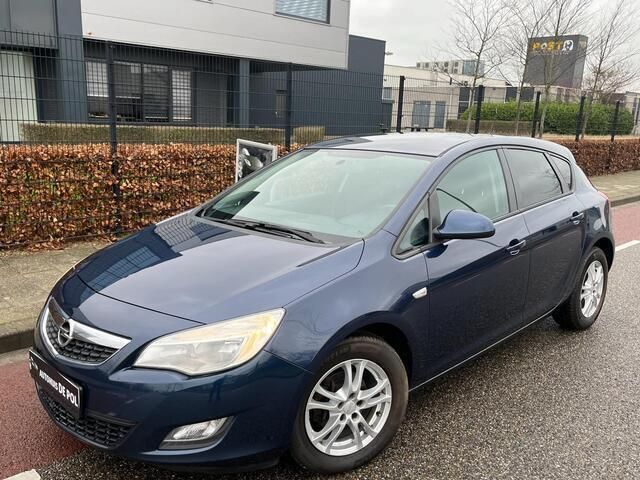 Occasion Opel Astra Selection 116 PK (85 kW) 2011 Blauw Hatchback