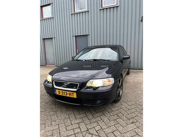 Occasion Volvo S60 299 PK (219 kW) 2005 Zwart (metallic) Sedan