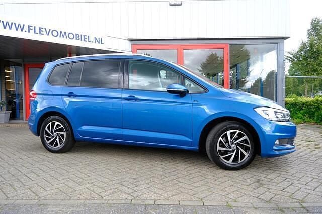 Occasion VW Touran Comfortline 116 PK (85 kW) 2019 Blauw MPV