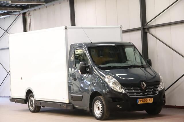 Wit Gebruikt 2017 Renault Master Van | € 22.900 - Afbeelding 1/4