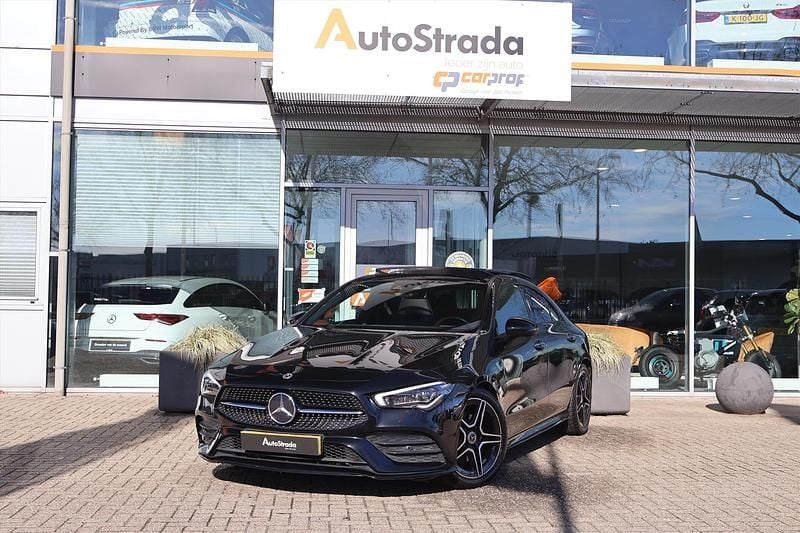 Occasion Mercedes CLA180 AMG line 136 PK (100 kW) 2021 Zwart (metallic) Sedan