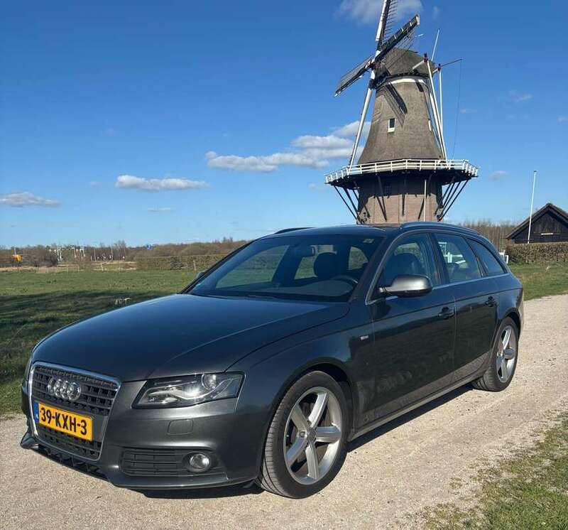 Grijs Gebruikt 2010 Audi A4 Stationwagen | € 6.850 (Eerlijke prijs) - Afbeelding 1/4