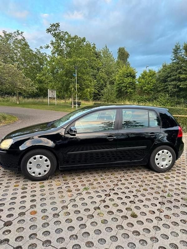 Gebruikt 2003 VW Golf IV | € 2.250 (Eerlijke prijs) - Afbeelding 1/4