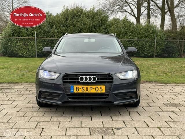 Occasion Audi A4 Business 170 PK (125 kW) 2014 Blauw Stationwagen