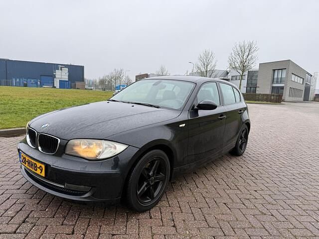 Occasion BMW 118 143 PK (105 kW) 2008 Zwart Hatchback