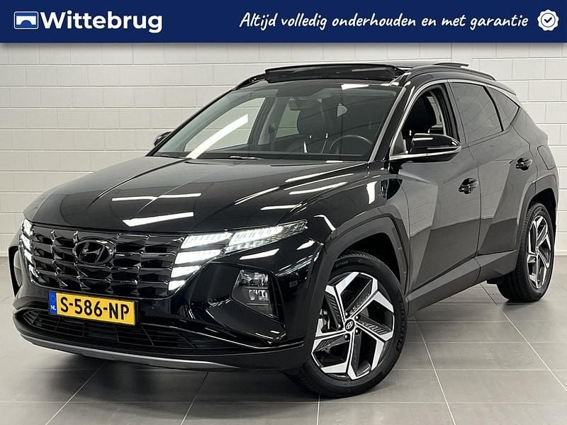 Zwart, metallic lak Gebruikt 2023 Hyundai Tucson Premium SUV | € 36.925 (Eerlijke prijs) - Afbeelding 1/3