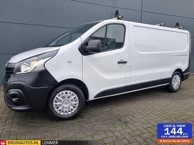 Wit Occasion 2016 Renault Trafic MPV | € 8.745 (Super prijs) - Afbeelding 1/4
