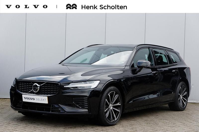 Zwart Gebruikt 2024 Volvo V60 Plus Stationwagen | € 46.750 (Eerlijke prijs) - Afbeelding 1/4