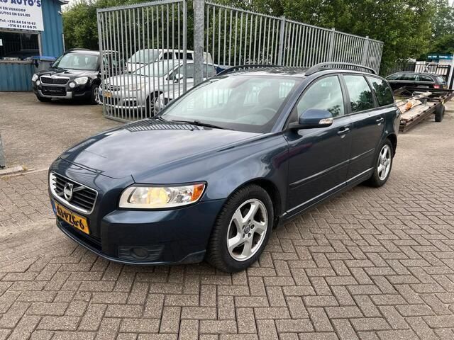 Blauw Gebruikt 2011 Volvo V50 Stationwagen | € 1.234 (Super prijs) - Afbeelding 1/4