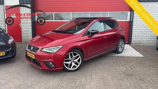 Rood Occasion 2019 Seat Ibiza Business Hatchback | € 9.999 (Eerlijke prijs) - Afbeelding 1/4