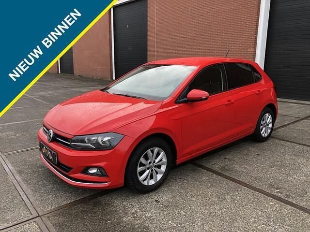 Occasion VW Polo Highline 95 PK (69 kW) 2018 Rood Hatchback