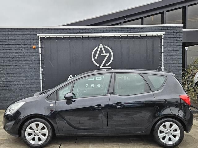 Zwart Occasion 2011 Opel Meriva Cosmo MPV | € 2.950 (Goede deal) - Afbeelding 1/4