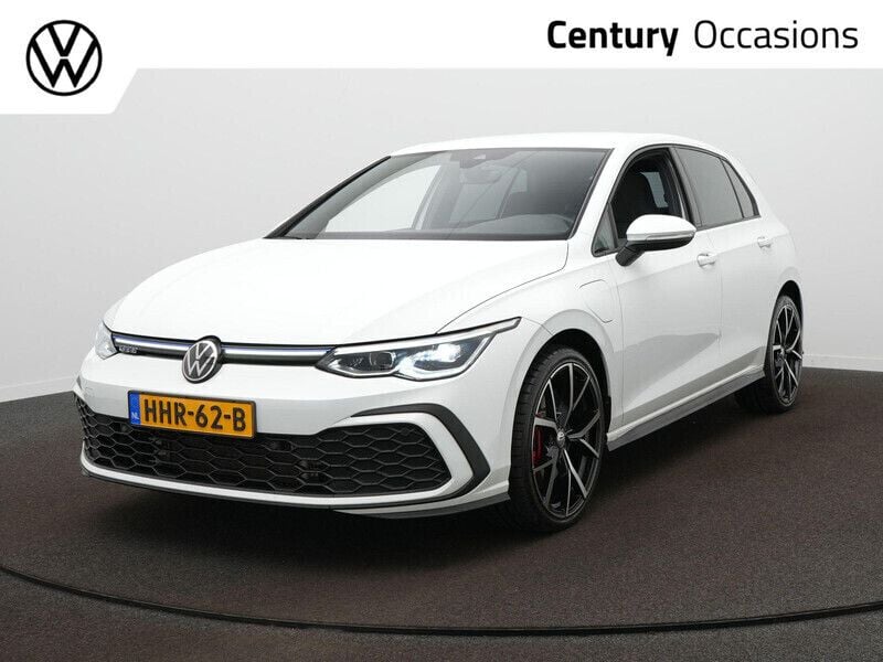 Wit Gebruikt 2022 VW Golf VIII GTE Hatchback | € 27.900 (Goede deal) - Afbeelding 1/4