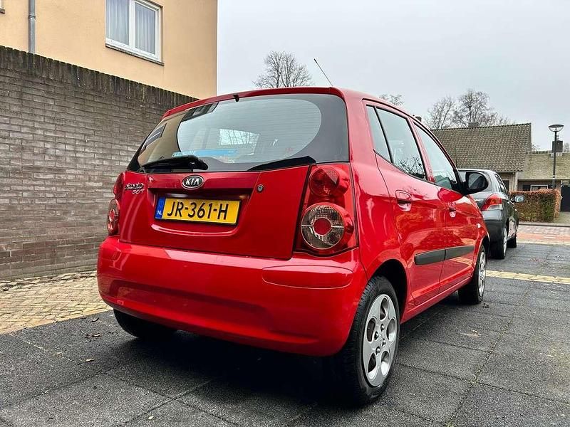 Occasion Kia Picanto 65 PK (47 kW) 2009 Rood Hatchback