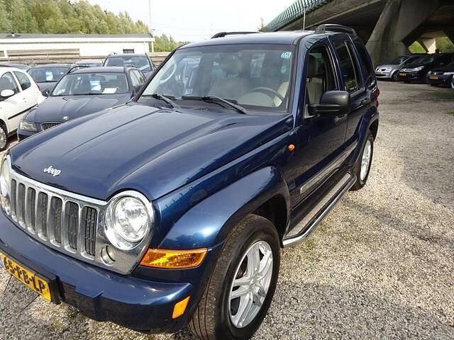 Blauw Gebruikt 2005 Jeep Cherokee Limited SUV | € 5.995 (Eerlijke prijs) - Afbeelding 1/4