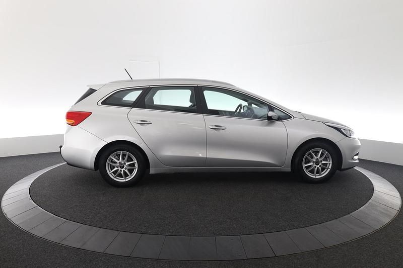 Occasion Kia Ceed Sportswagon 135 PK (99 kW) 2014 Grijs Stationwagen
