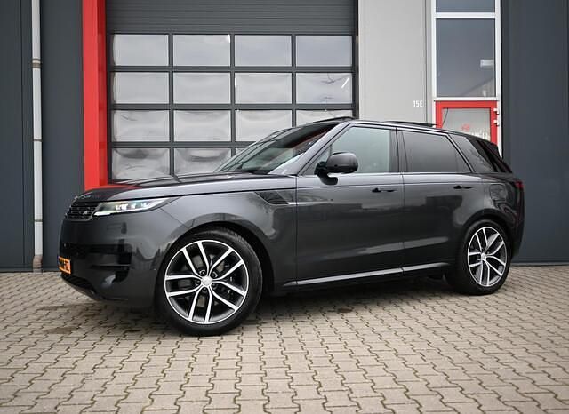 Grijs Gebruikt 2024 Land Rover Range Rover Sport SE SUV | € 104.995 (Goede deal) - Afbeelding 1/4