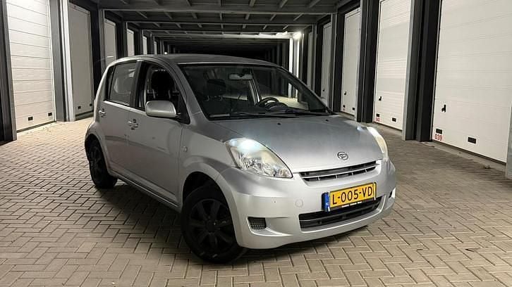 Gebruikt 2008 Daihatsu Sirion Hatchback | € 899 (Super prijs) - Afbeelding 1/4